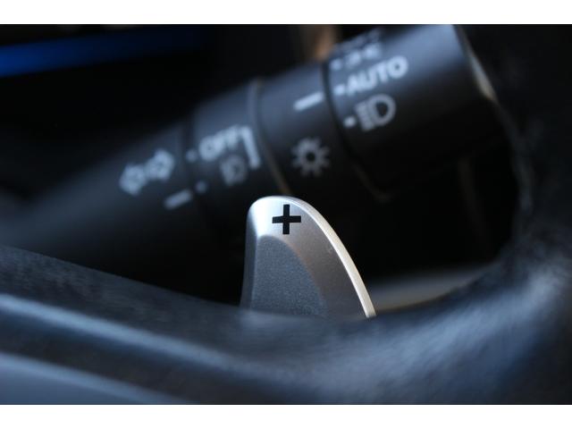 シャトル ハイブリッドＺ　ワンオーナー車　衝突被害軽減ブレーキ　ドライブレコーダ　Ｂｌｕｅｔｏｏｔｈ対応　ＵＳＢ接続　クルーズＣ　記録簿付　ＶＳＡ　フルセグ地デジＴＶ　シートＨ　リアカメラ　キーフリ　ＬＥＤライト　禁煙　イモビ（19枚目）