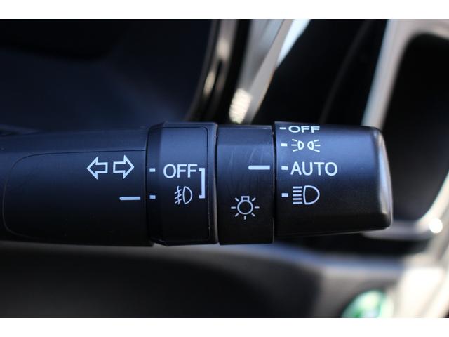 シャトル ハイブリッドＺ　ワンオーナー車　衝突被害軽減ブレーキ　ドライブレコーダ　Ｂｌｕｅｔｏｏｔｈ対応　ＵＳＢ接続　クルーズＣ　記録簿付　ＶＳＡ　フルセグ地デジＴＶ　シートＨ　リアカメラ　キーフリ　ＬＥＤライト　禁煙　イモビ（20枚目）