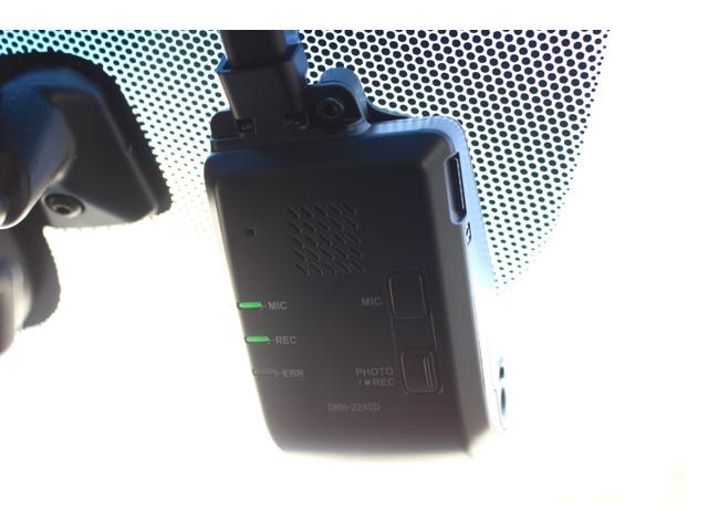 フリード G LKAS Bluetooth対応 追従型クルコン AUTOライト 電動格納ドアミラー 記録簿 3列シート LEDヘッドライト パワーウインドウ 地デジ Rカメラ イモビ 禁煙 VSA USB エアコン(5枚目)