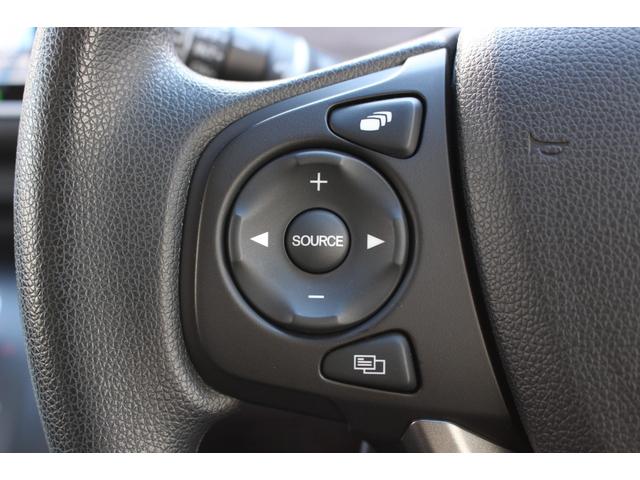 フリード G LKAS Bluetooth対応 追従型クルコン AUTOライト 電動格納ドアミラー 記録簿 3列シート LEDヘッドライト パワーウインドウ 地デジ Rカメラ イモビ 禁煙 VSA USB エアコン(15枚目)