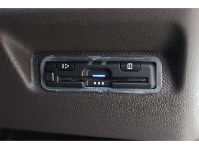 フリード G LKAS Bluetooth対応 追従型クルコン AUTOライト 電動格納ドアミラー 記録簿 3列シート LEDヘッドライト パワーウインドウ 地デジ Rカメラ イモビ 禁煙 VSA USB エアコン(22枚目)