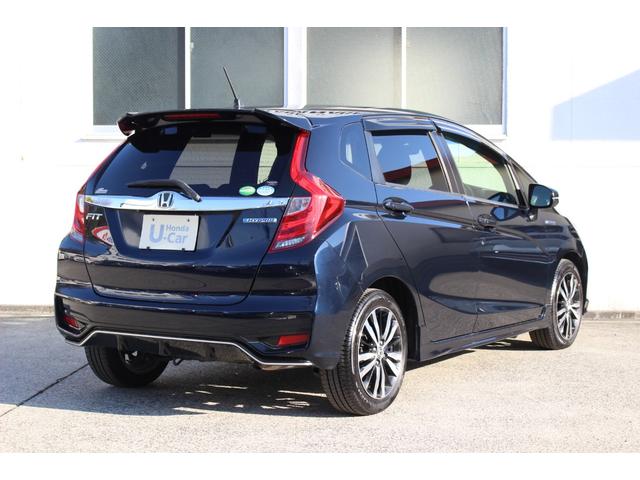 フィットハイブリッド S ホンダセンシング BTオーディオ アダプティブクルコン スマ-トキ- ナビTV 禁煙 パワーウインドウ ドライブレコーダ サイドエアバック Aライト DVD再生 パワーステアリング 整備記録簿 LEDヘッドランプ(7枚目)