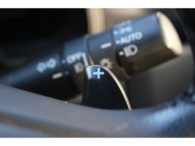 フィットハイブリッド S ホンダセンシング BTオーディオ アダプティブクルコン スマ-トキ- ナビTV 禁煙 パワーウインドウ ドライブレコーダ サイドエアバック Aライト DVD再生 パワーステアリング 整備記録簿 LEDヘッドランプ(19枚目)