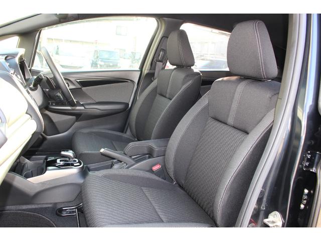 フィットハイブリッド S ホンダセンシング BTオーディオ アダプティブクルコン スマ-トキ- ナビTV 禁煙 パワーウインドウ ドライブレコーダ サイドエアバック Aライト DVD再生 パワーステアリング 整備記録簿 LEDヘッドランプ(26枚目)