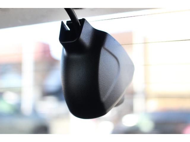 ヴェゼル e:HEV Z 盗難防止装置 AUX 1オーナー ドラレコ付き Rカメラ 記録簿 フルセグテレビ 衝突安全ボディ スマ-トキ- Pセンサー サイドエアバッグ ナビTV フルオートエアコン 衝突軽減ブレ-キ 4WD車(6枚目)