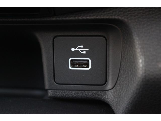 ヴェゼル e:HEV Z 盗難防止装置 AUX 1オーナー ドラレコ付き Rカメラ 記録簿 フルセグテレビ 衝突安全ボディ スマ-トキ- Pセンサー サイドエアバッグ ナビTV フルオートエアコン 衝突軽減ブレ-キ 4WD車(16枚目)