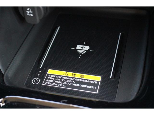 ヴェゼル e:HEV Z 盗難防止装置 AUX 1オーナー ドラレコ付き Rカメラ 記録簿 フルセグテレビ 衝突安全ボディ スマ-トキ- Pセンサー サイドエアバッグ ナビTV フルオートエアコン 衝突軽減ブレ-キ 4WD車(18枚目)