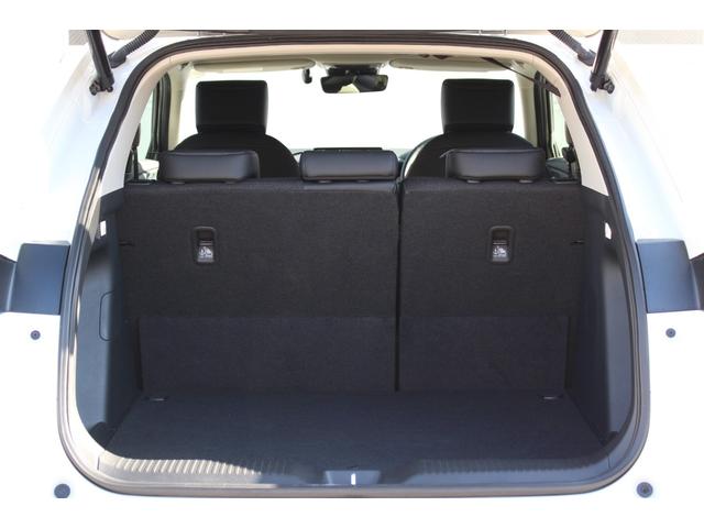 ヴェゼル e:HEV Z 盗難防止装置 AUX 1オーナー ドラレコ付き Rカメラ 記録簿 フルセグテレビ 衝突安全ボディ スマ-トキ- Pセンサー サイドエアバッグ ナビTV フルオートエアコン 衝突軽減ブレ-キ 4WD車(37枚目)