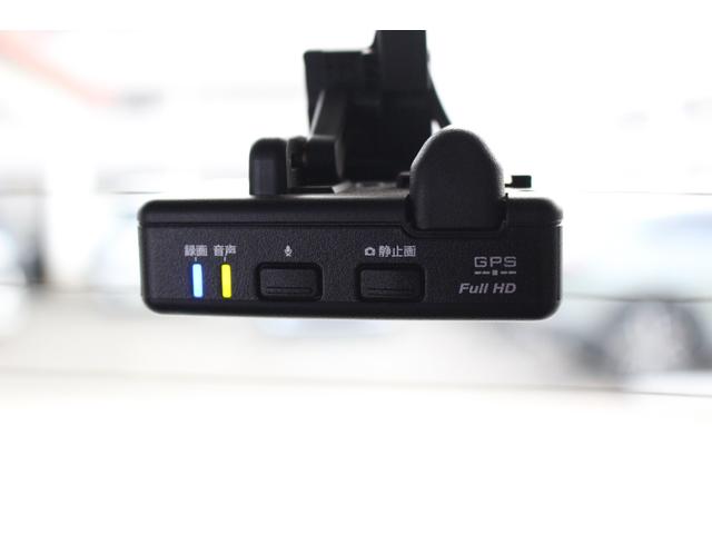 Ｎ－ＷＧＮカスタム Ｌ・ターボホンダセンシング　ブレーキサポート　盗難警報装置　衝突安全ボディ　横滑り防止機能　サイドエアバック　クルーズＣ　クリアランスソナ　ＬＥＤヘッド　シ－トヒ－タ－　ＡＡＣ　Ａストップ　ＡＢＳ　ＥＴＣ付き　Ｗエアバッグ（6枚目）