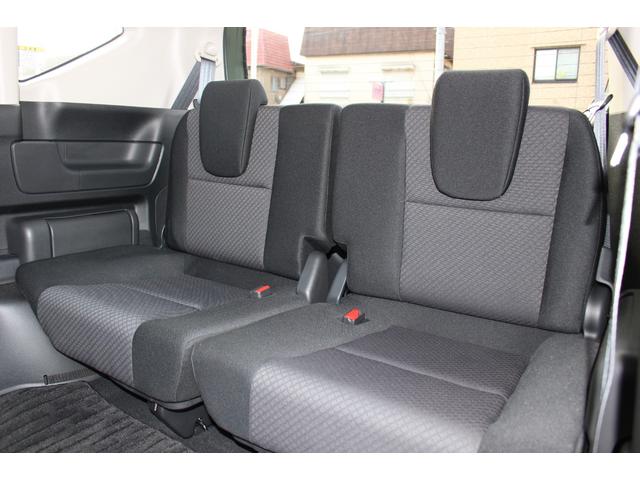 フリードハイブリッド ハイブリッド・Ｇブラックスタイル　Ｗ電動ドア　禁煙　衝突軽減ブレーキ　衝突安全ボディ　ワンオーナー　レーンキープアシスト　ドライブレコーダー　Ｒカメラ　シートヒータ　盗難防止装置　キーフリー　３列シート　ウォークスルー　ＢＴオーディオ（27枚目）