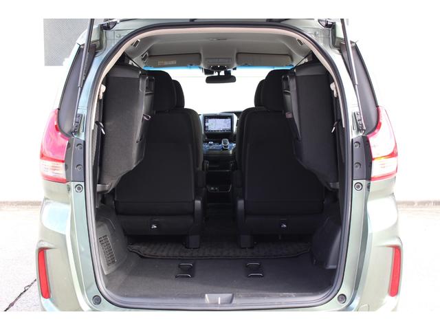 フリードハイブリッド ハイブリッド・Ｇブラックスタイル　Ｗ電動ドア　禁煙　衝突軽減ブレーキ　衝突安全ボディ　ワンオーナー　レーンキープアシスト　ドライブレコーダー　Ｒカメラ　シートヒータ　盗難防止装置　キーフリー　３列シート　ウォークスルー　ＢＴオーディオ（31枚目）