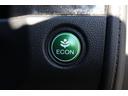 ハイブリッドＺ　ワンオーナー車　衝突被害軽減ブレーキ　ドライブレコーダ　Ｂｌｕｅｔｏｏｔｈ対応　ＵＳＢ接続　クルーズＣ　記録簿付　ＶＳＡ　フルセグ地デジＴＶ　シートＨ　リアカメラ　キーフリ　ＬＥＤライト　禁煙　イモビ（21枚目）