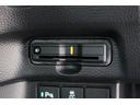 Ｌターボ　アダクティブクルーズＣ　地デジチューナー　衝突軽減ブレーキサポート　電動格納ドアミラー　ＬＥＤヘッドライ　ブルートゥース　車線逸脱警報システム　１オーナー　オートマチックハイビーム　禁煙　フルフラット（27枚目）