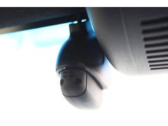 �ɥ饤�֥쥳����������������Ƥ��ꡢ���٤Ƥ�Ͽ���¿����Ϥ��� 5