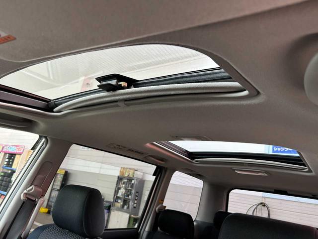 ヴォクシー Z 煌 ツインムーンルーフ 両側パワースライドドア HIDヘッド キーレス エアコン 純正15インチAW(34枚目)