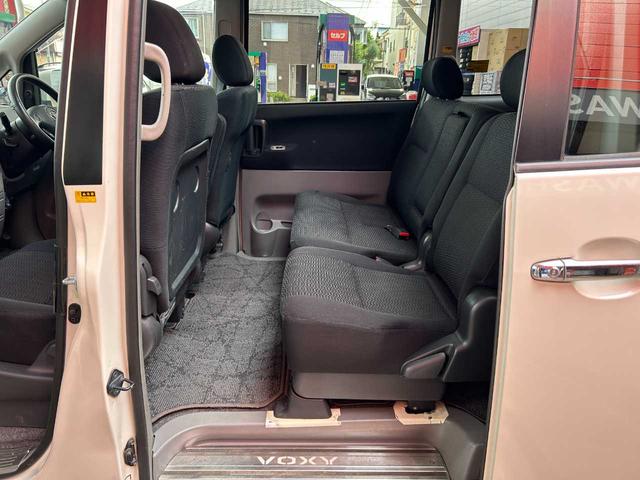 ヴォクシー Z 煌 ツインムーンルーフ 両側パワースライドドア HIDヘッド キーレス エアコン 純正15インチAW(35枚目)