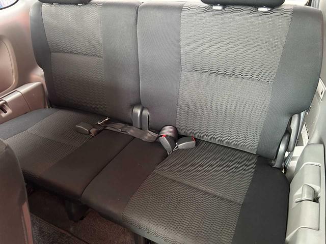 ヴォクシー Z 煌 ツインムーンルーフ 両側パワースライドドア HIDヘッド キーレス エアコン 純正15インチAW(37枚目)