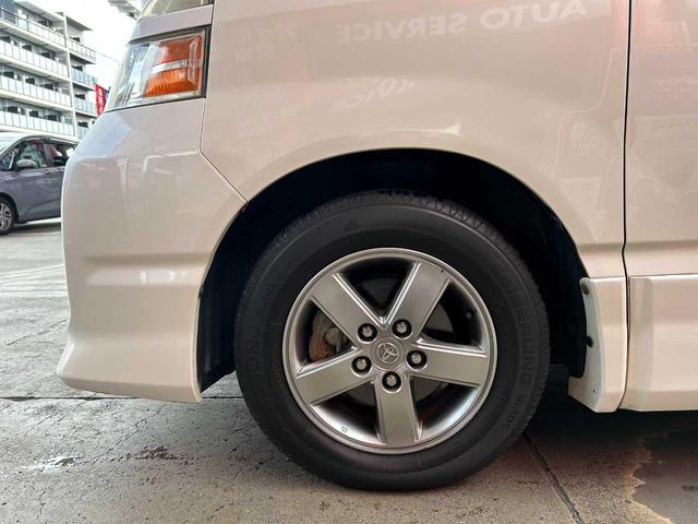 ヴォクシー Z 煌 ツインムーンルーフ 両側パワースライドドア HIDヘッド キーレス エアコン 純正15インチAW(42枚目)