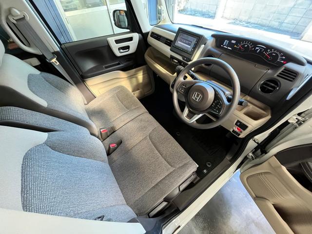 N-BOX G・Lホンダセンシング ナビ・バックカメラ・ナビ連動ドラレコ・ETC・片側パワスラ・レーンキープアシスト・ブレーキサポート・レーダークルコン(4枚目)