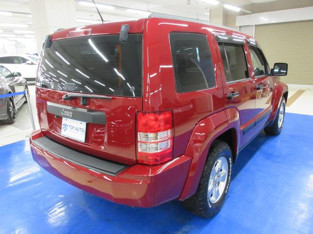 スポーツ 4WD ディーラー車 メモリーナビ/フルセグ/ETC/サイドカメラ/バックカメラ/キーレス/フォグライト/走行中TV視聴可/16インチアルミ/ホワイトレタータイヤ(8枚目)