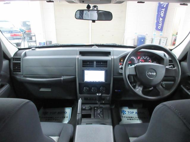 スポーツ 4WD ディーラー車 メモリーナビ/フルセグ/ETC/サイドカメラ/バックカメラ/キーレス/フォグライト/走行中TV視聴可/16インチアルミ/ホワイトレタータイヤ(29枚目)
