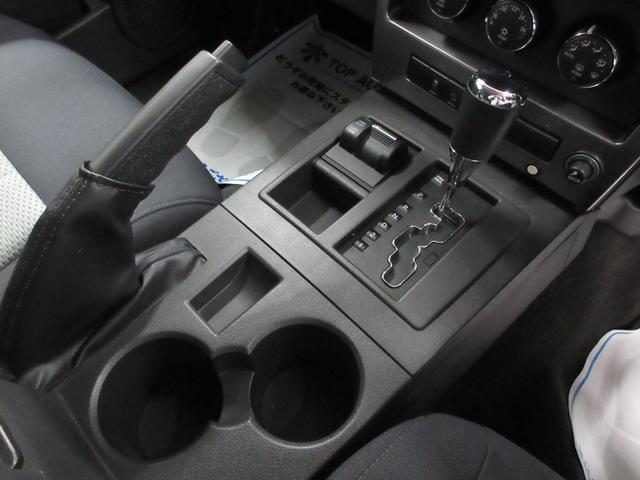 スポーツ 4WD ディーラー車 メモリーナビ/フルセグ/ETC/サイドカメラ/バックカメラ/キーレス/フォグライト/走行中TV視聴可/16インチアルミ/ホワイトレタータイヤ(39枚目)