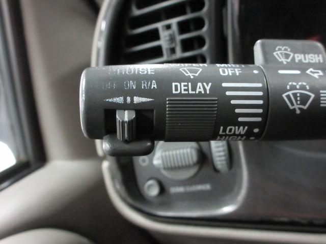 シボレーアストロ スタークラフト　ミッドナイトツーリング　２ＷＤ　正規ディーラー車　本革シート　ディスプレイオーディオ　Ｂｌｕｅｔｏｏｔｈオーディオ　前後ドライブレコーダー　ＥＴＣ　バックカメラ　ＵＳＢ　ＳＤカード　ＨＩＤライト　元８ナンバー　タイミングチェーン（40枚目）