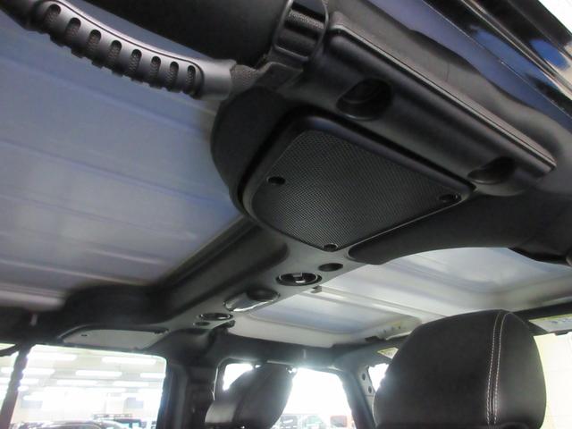 ジープ・ラングラーアンリミテッド サハラ　４ＷＤ　後期型　黒革シート　ダイヤトーンサウンドナビ　フルセグ　Ｂｌｕｅｔｏｏｔｈ　前後ドラレコ　サイド・バックカメラ　ＥＴＣ　クルコン　シートヒーター　アルパインスピーカー　ＨＩＤライト社外アルミ（47枚目）