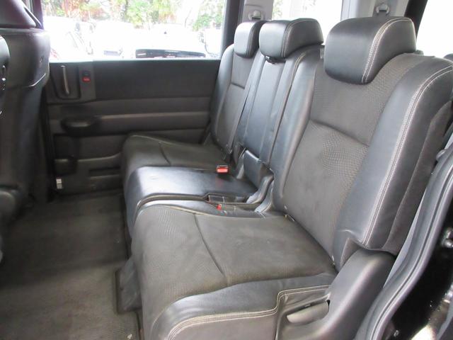 ステップワゴンスパーダ Ｚ　クールスピリット　インターナビ　セレクション　後期型　両側電動ドア　ハーフレザー　ＨＤＤナビ　フルセグ　後席モニター　バックカメラ　ＥＴＣ　Ｂｌｕｅｔｏｏｔｈ通話　ディスク再生　クルコン　社外アルミ　ＨＩＤライト　タイミングチェーン（19枚目）