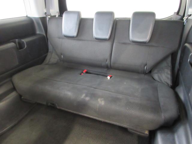 ステップワゴンスパーダ Ｚ　クールスピリット　インターナビ　セレクション　後期型　両側電動ドア　ハーフレザー　ＨＤＤナビ　フルセグ　後席モニター　バックカメラ　ＥＴＣ　Ｂｌｕｅｔｏｏｔｈ通話　ディスク再生　クルコン　社外アルミ　ＨＩＤライト　タイミングチェーン（23枚目）