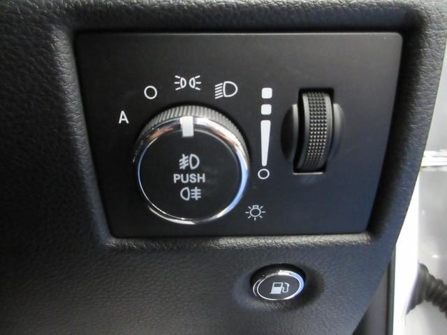 ジープ・グランドチェロキー ラレード　４ＷＤ　後期型　ワンオーナー　Ｕコネクトナビ　フルセグ　Ｂｌｕｅｔｏｏｔｈ　フロント・サイド・バックカメラ　ＥＴＣ２．０　ドラレコ　クルコン　ブラインドスポット　障害物ソナー　１８インチアルミ　タイミングチェーン（50枚目）