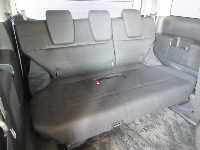 ステップワゴンスパーダ Ｚ　後期型　両側電動ドア　ＥＴＣ　革調シート　スマートキー　ＨＩＤライト　社外１８インチアルミ　タイミングチェーン（22枚目）