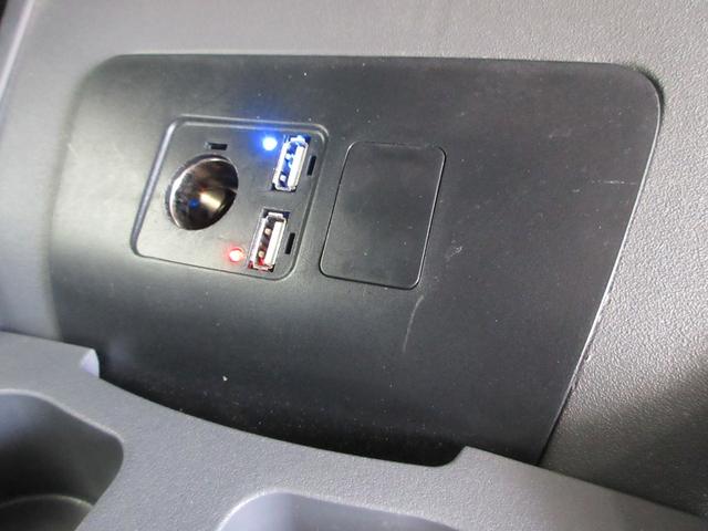 プリウス S 社外8インチナビ フルセグ ドラレコ バックカメラ ETC 音楽録音 ディスク再生 Bluetoothオーディオ 車高調ローダウン シートカバー デジタルインナーミラー ルーフラック 社外ホイール(32枚目)