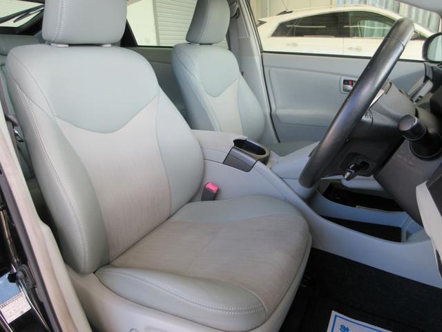 プリウス Gツーリングセレクション 後期型 ハーフレザー 純正ナビ フルセグ Bluetoothオーディオ バックカメラ ETC 音楽録音 ディスク再生 クルコン プッシュスタート ツーリングホイール LEDライト タイミングチェーン(10枚目)