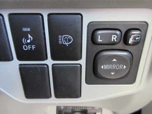 プリウス Gツーリングセレクション 後期型 ハーフレザー 純正ナビ フルセグ Bluetoothオーディオ バックカメラ ETC 音楽録音 ディスク再生 クルコン プッシュスタート ツーリングホイール LEDライト タイミングチェーン(32枚目)