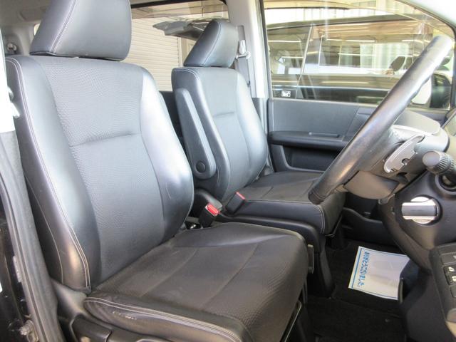 ステップワゴンスパーダ Z クールスピリット 後期型 両側電動ドア ハーフレザー 9インチナビ フルセグ ドラレコ ETC バックカメラ ディスク再生 Bluetooth クルコン スマートキー HIDライト 17インチアルミ タイミングチェーン(10枚目)