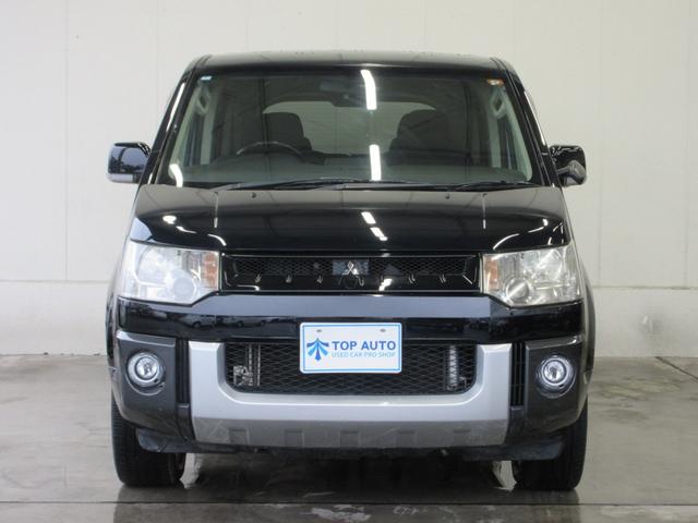 デリカD:5 G パワーパッケージ 4WD 両側電動ドア 8インチナビ フルセグ 後席モニター バックカメラ ETC クルーズコントロール 音楽録音 ディスク再生 Bluetooth スマートキー 18インチアルミ HID タイミングチェーン(4枚目)