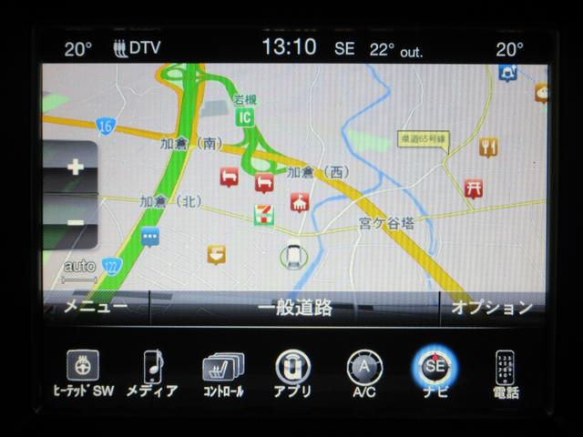 ジープ・グランドチェロキー SRT8 4WD 後期型 衝突軽減 サンルーフ ハーフレザー ナビ フルセグ Bluetooth 電動ゲート フロント・サイド・バックカメラ ETC2.0 シートヒーター シートクーラー レーダークルーズ 20インチアルミ(42枚目)