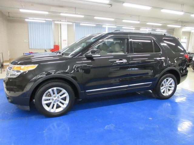 エクスプローラー XLT エコブースト ベージュ本革 インターフェイスナビ フルセグ Bluetooth ドラレコ フロント・サイド・バックカメラ ETC DVD再生 ソナー クルコン シートヒーター 18インチアルミ タイミングチェーン(11枚目)