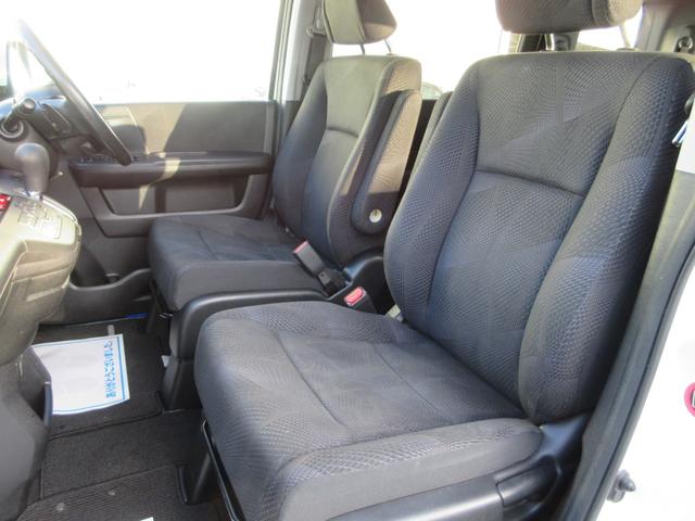 ステップワゴンスパーダ Z 両側電動ドア HDDナビ フルセグ 後席モニター 全周囲アラウンドビューカメラ ETC 障害物ソナー 音楽録音 ディスク再生 スマートキー HIDライト 社外アルミ タイミングチェーン(13枚目)