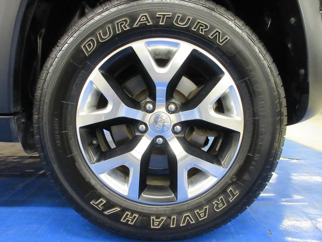 ジープ・チェロキー トレイルホーク　４ＷＤ　衝突軽減　ハーフレザー　Ｕコネクトナビ　フルセグ　Ｂｌｕｅｔｏｏｔｈ　電動ゲート　ドラレコ　サイド・バックカメラ　ＥＴＣ２．０　障害物ソナー　アダプティブクルコン　１７インチアルミ　タイミングチェーン（14枚目）