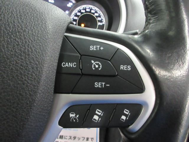 ジープ・チェロキー トレイルホーク　４ＷＤ　衝突軽減　ハーフレザー　Ｕコネクトナビ　フルセグ　Ｂｌｕｅｔｏｏｔｈ　電動ゲート　ドラレコ　サイド・バックカメラ　ＥＴＣ２．０　障害物ソナー　アダプティブクルコン　１７インチアルミ　タイミングチェーン（44枚目）