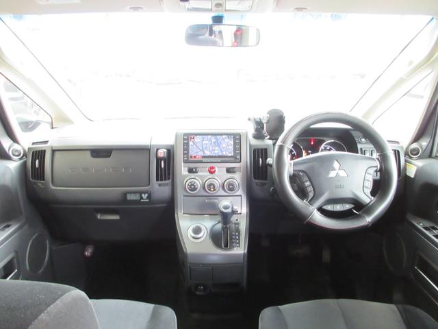 デリカＤ：５ Ｇ　プレミアム　４ＷＤ　両側電動ドア　電動リアゲート　ロックフォード　ＨＤＤナビ　フルセグ　ＥＴＣ　フロント・サイド・バックカメラ　クルコン　音楽録音機能　ディスク再生　シートヒーター　ＨＩＤライト　タイミングチェーン（5枚目）