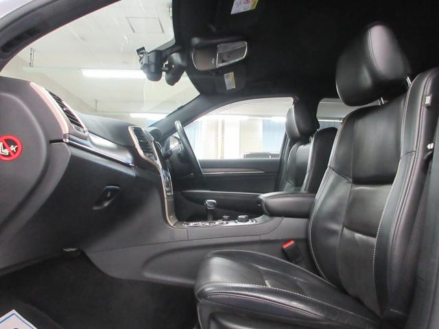 ジープ・グランドチェロキー リミテッド 4WD 後期型 黒革 電動ゲート Uコネクトナビ Bluetooth フロント・サイド・バックカメラ DVD再生 ETC2.0 ドラレコ クルコン ソナー シートヒータ シートクーラ HIDライト タイミングチェーン(25枚目)