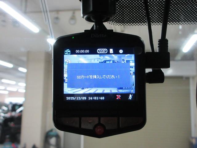 ダッジ・ナイトロ SXT 4WD HDDナビ フルセグ Bluetoothオーディオ 前後ドラレコ サイド・バックカメラ ETC クルコン ソナー 音楽録音 ディスク再生 キーレス LEDライト 18インチアルミ タイミングチェーン(41枚目)