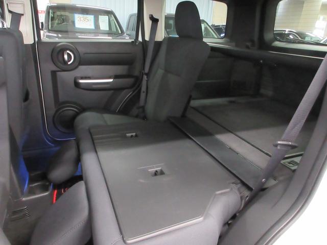 ダッジ・ナイトロ SXT 4WD HDDナビ フルセグ Bluetoothオーディオ サイド・バックカメラ ETC クルコン ソナー 音楽録音 ディスク再生 キーレス LEDライト 17インチアルミ サイドステップ タイミングチェーン(29枚目)