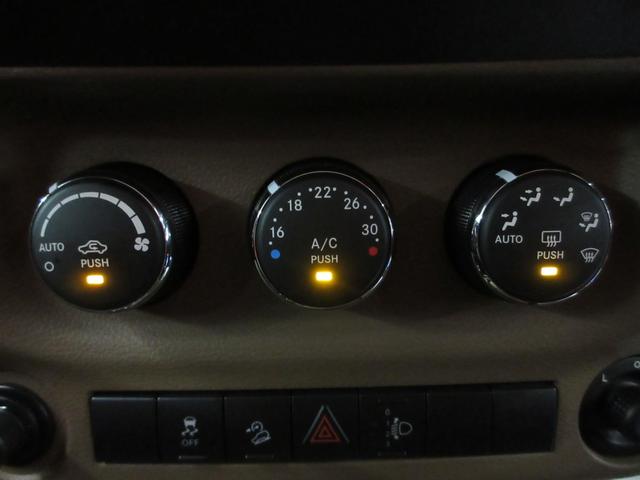 ジープ・ラングラーアンリミテッド サハラ　４ＷＤ　後期型　カロッツェリアナビ　フルセグ　Ｂｌｕｅｔｏｏｔｈ　前後ドラレコ　サイドカメラ　ＥＴＣ　クルーズコントロール　１８インチアルミ　レギュラーガソリン車（39枚目）