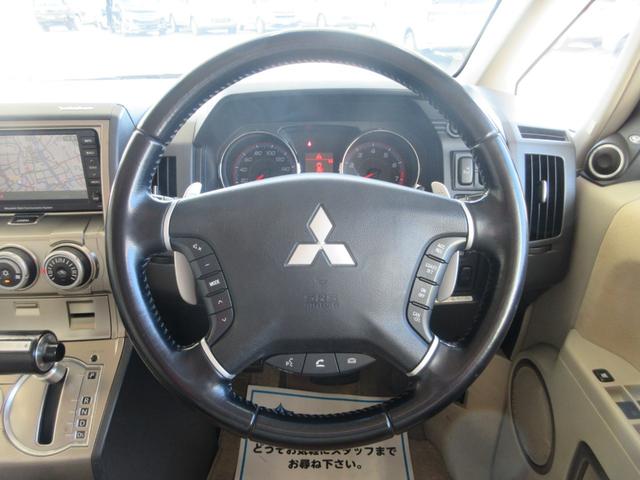 デリカＤ：５ Ｇ　プレミアム　４ＷＤ　両側電動ドア　電動リアゲート　ＨＤＤナビ　サイド・バックカメラ　ＥＴＣ　音楽録音　ディスク再生　クルーズコントロール　ロックフォード　スマートキー　ＨＩＤライト　１８インチアルミ　タイミングチェーン（24枚目）