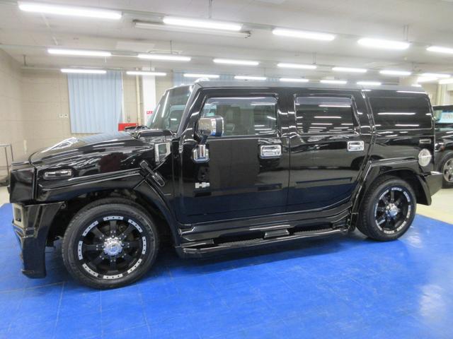 ハマーＨ２ ４ＷＤ　０５年モデル　サンルーフ　黒革シート　アルパインナビ　フルセグ　後席モニター　ＥＴＣ　クルーズコントロール　音楽録音　ディスク再生　シートヒーター　ＸＥＮＯＮエアロ　２０インチアルミ　タイミングチェーン（12枚目）