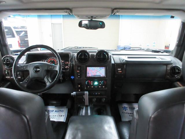 ハマーＨ２ ４ＷＤ　０５年モデル　サンルーフ　黒革シート　アルパインナビ　フルセグ　後席モニター　ＥＴＣ　クルーズコントロール　音楽録音　ディスク再生　シートヒーター　ＸＥＮＯＮエアロ　２０インチアルミ　タイミングチェーン（32枚目）